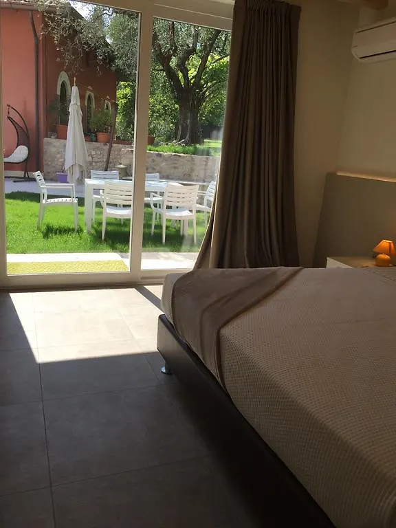 Apartment Villa Rossa Cavaion Veronese