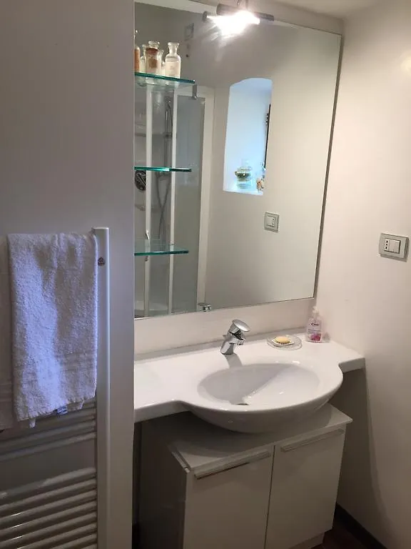 Apartment Villa Rossa Cavaion Veronese Italy