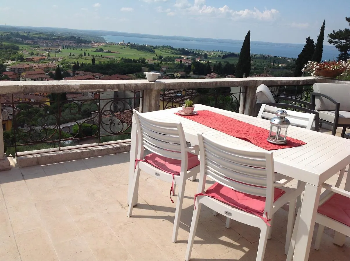 Villa Rossa Cavaion Veronese Italy