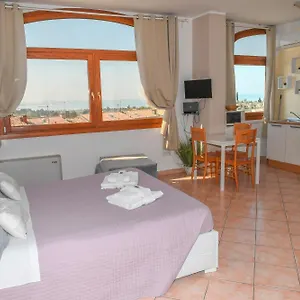 Home Suite Home Cavaion Veronese
